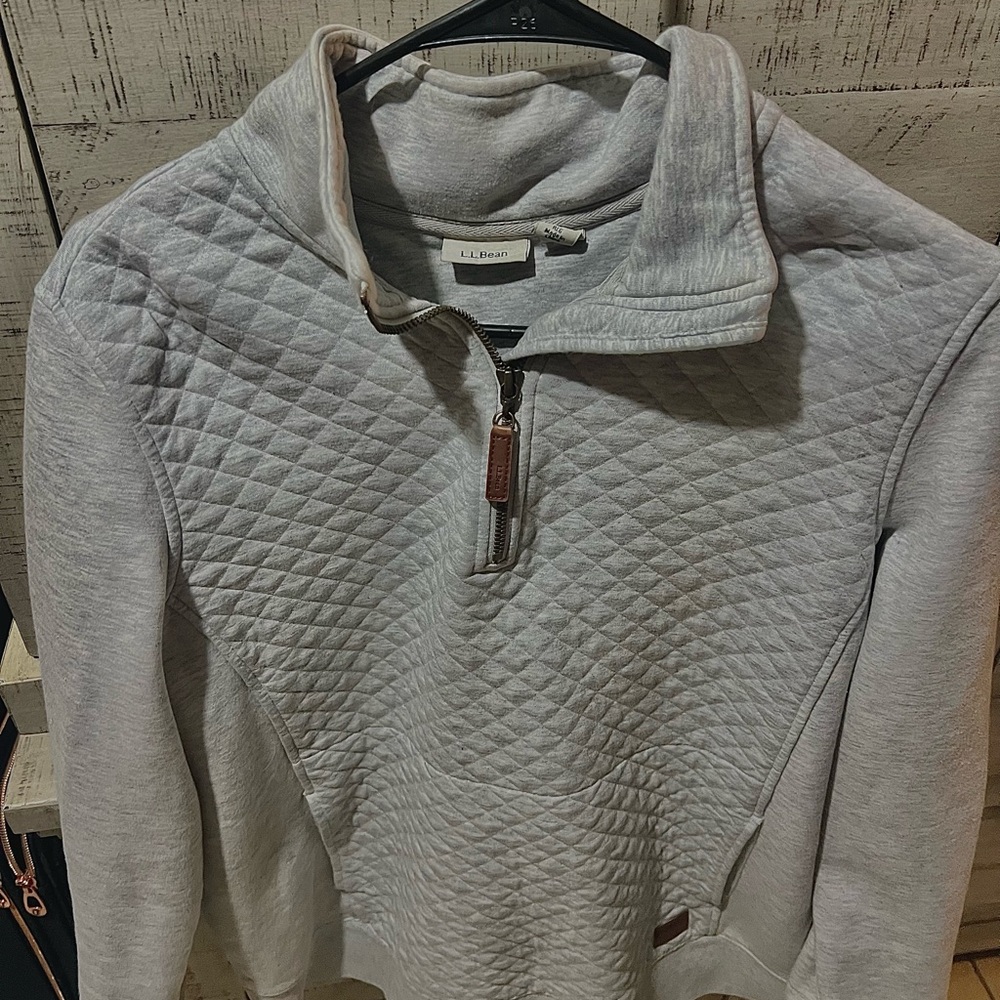 L.L. Bean Gray Quilted Pullover